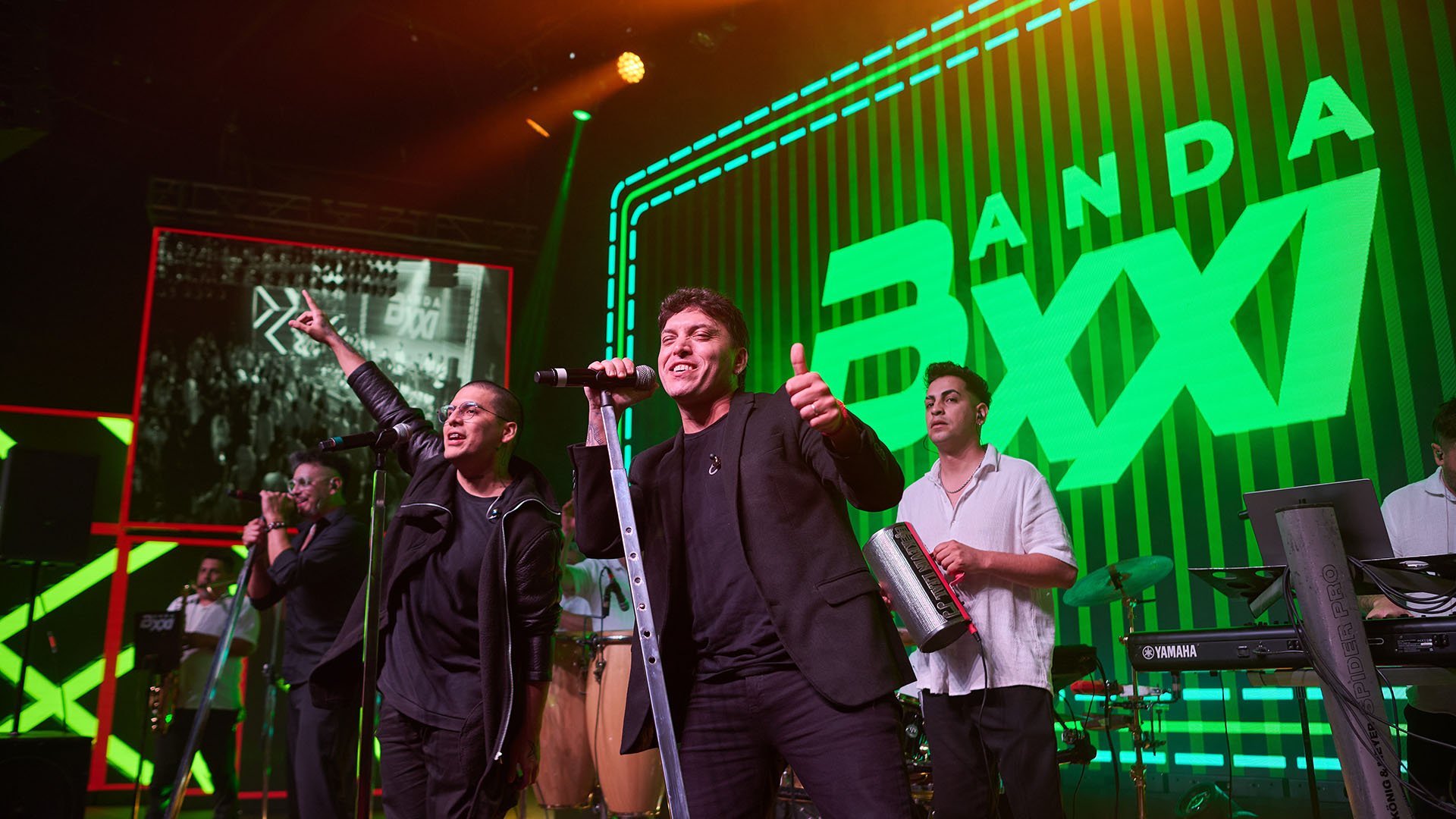 celebrity-contratacion-de-shows-contratacion-de-banda-xxi